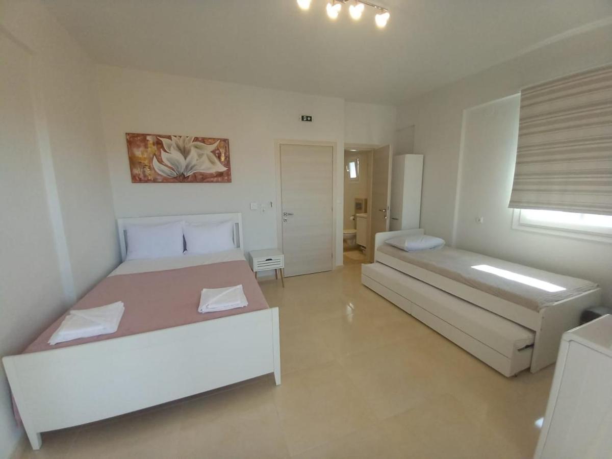 Elenis House Apartment Nea Peramos  Ngoại thất bức ảnh